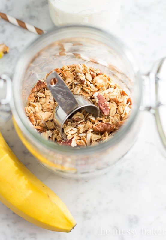 Banana Maple Granola | www.themessybakerblog.com