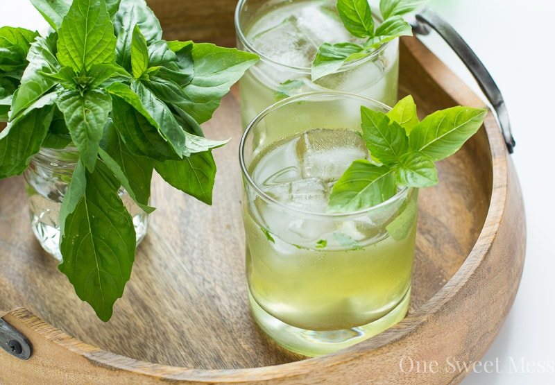 Basil Ginger Gin Fizz