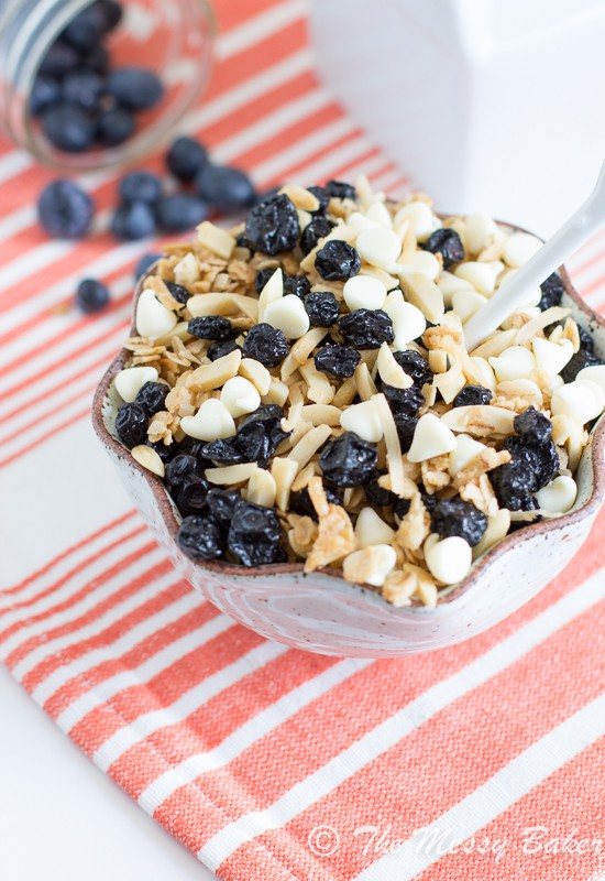 Blueberries & Cream Granola | www.themessybakerblog.com-7994