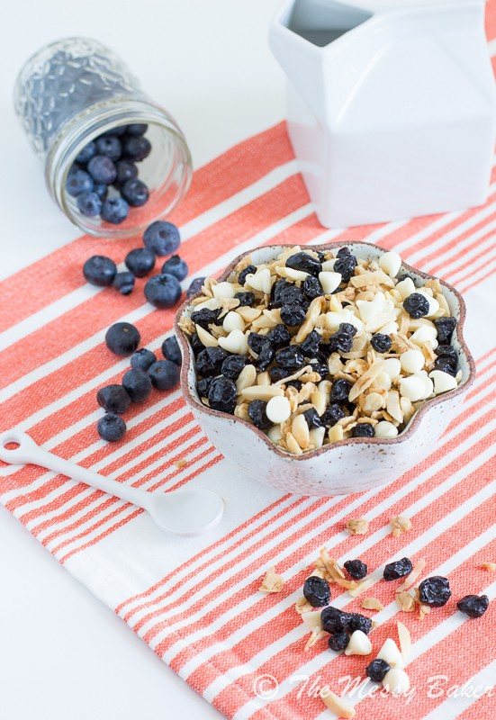 Blueberries & Cream Granola | www.themessybakerblog.com-8008