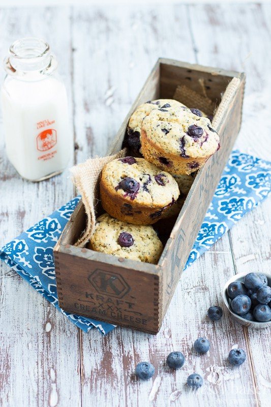 Blueberry Lemon Poppy Seed Muffins | www.themessybakerblog.com