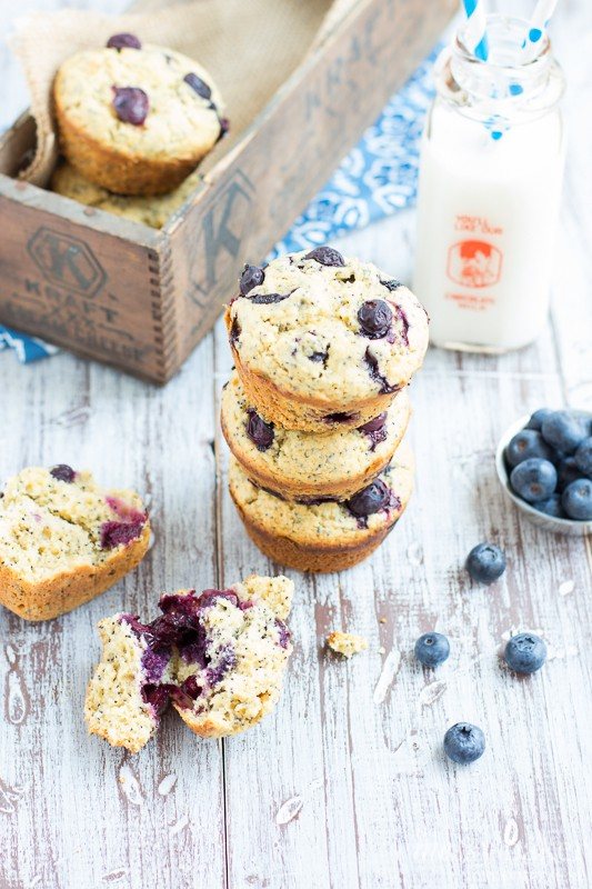 Blueberry Lemon Poppy Seed Muffins | www.themessybakerblog.com