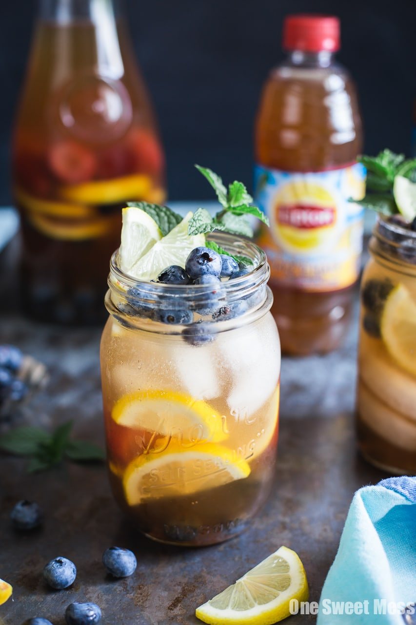 Blueberry Sweet Tea Lemonade Sangria