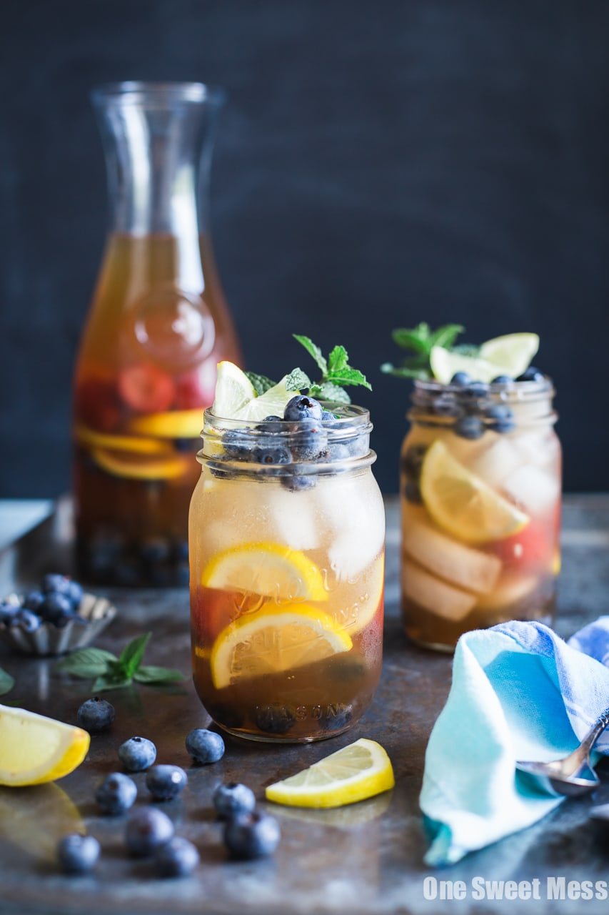 Blueberry Sweet Tea Lemonade Sangria
