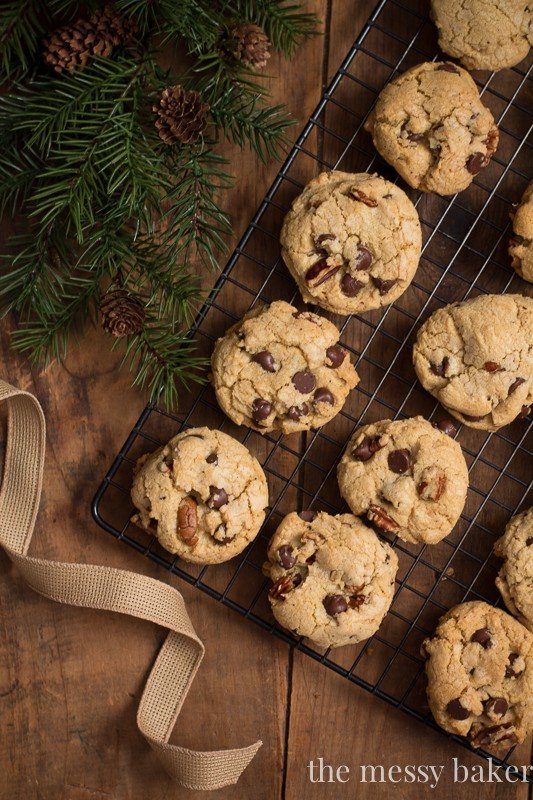 Brown Butter Pecan Chocolate Chip Cookies | www.themessybakerblog.com