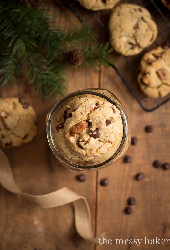 Brown Butter Pecan Chocolate Chip Cookies | www.themessybakerblog.com