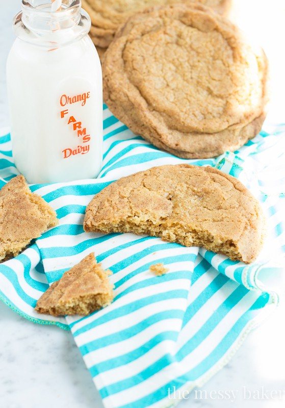Brown Sugar Snickerdoodle Cookies (Giant-Sized) | www.themessybakerblog.com