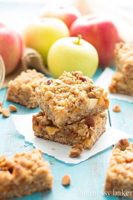 Butterscotch Apple Crumb Bars made from scratch | www.themessybakerblog.com