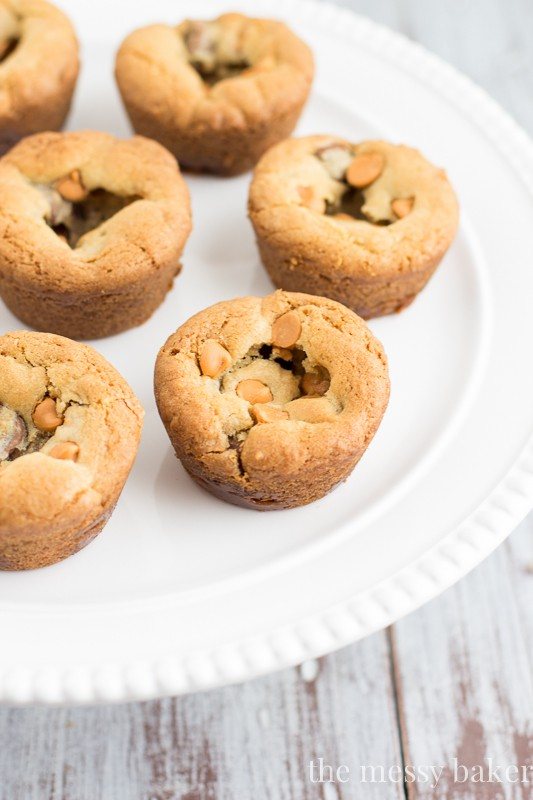 Butterscotch Chocolate Caramel Cookie Cups | www.themessybakerblog.com