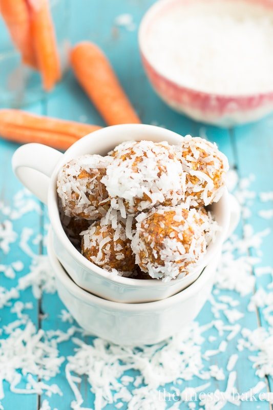 Carrot Cake Energy Balls | www.themessybakerblog.com