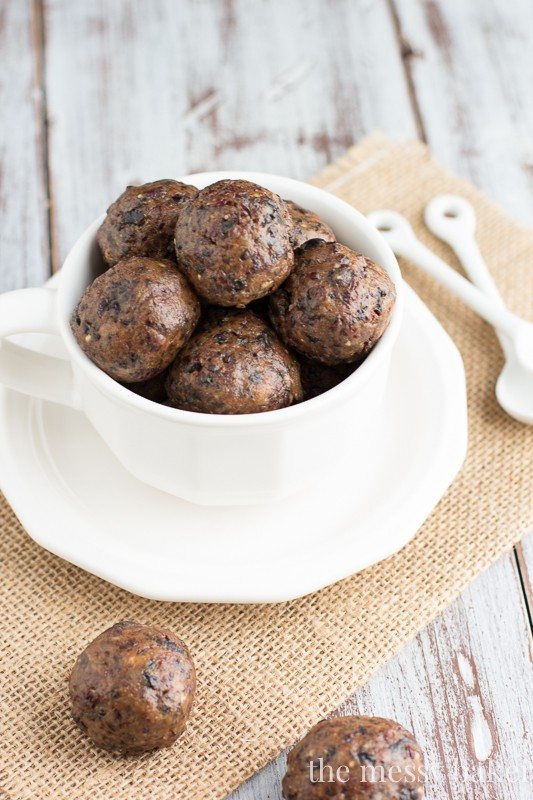 Cherry Pie Energy Balls | www.themessybakerblog.com