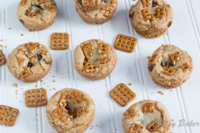 Chocolate Chip Cookie Cups with a Pretzel Crust | www.themessybakerblog.com -7977
