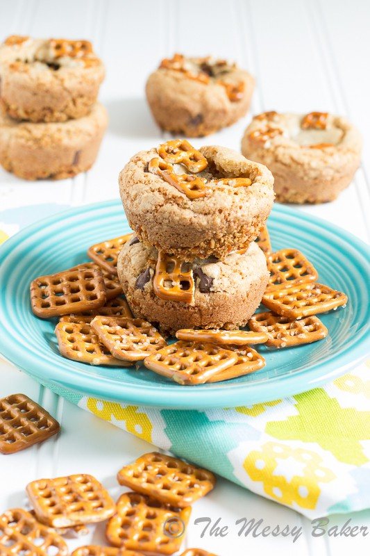 Chocolate Chip Cookie Cups with a Pretzel Crust | www.themessybakerblog.com -7960
