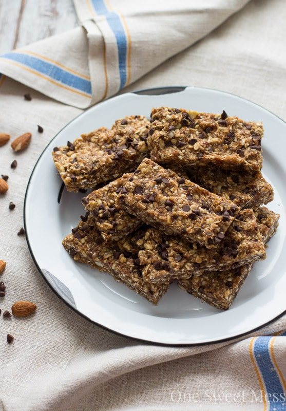 Chocolate Chip Cookie Energy Bars