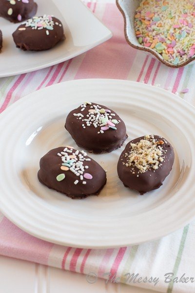 Chocolate Covered Nutella Eggs | www.themessybakerblog.com-6728