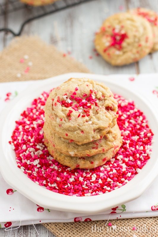 Cream Cheese Funfetti Cookies from www.themessybakerblog.com