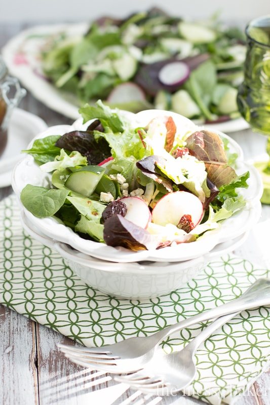 Fennel & Radish Salad with Cherry-Balsamic Vinaigrette | www.themessybakerblog.com