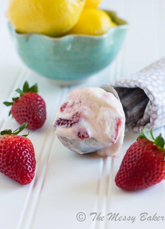 Fresh Strawberry Frozen Yogurt ~ #SundaySupper