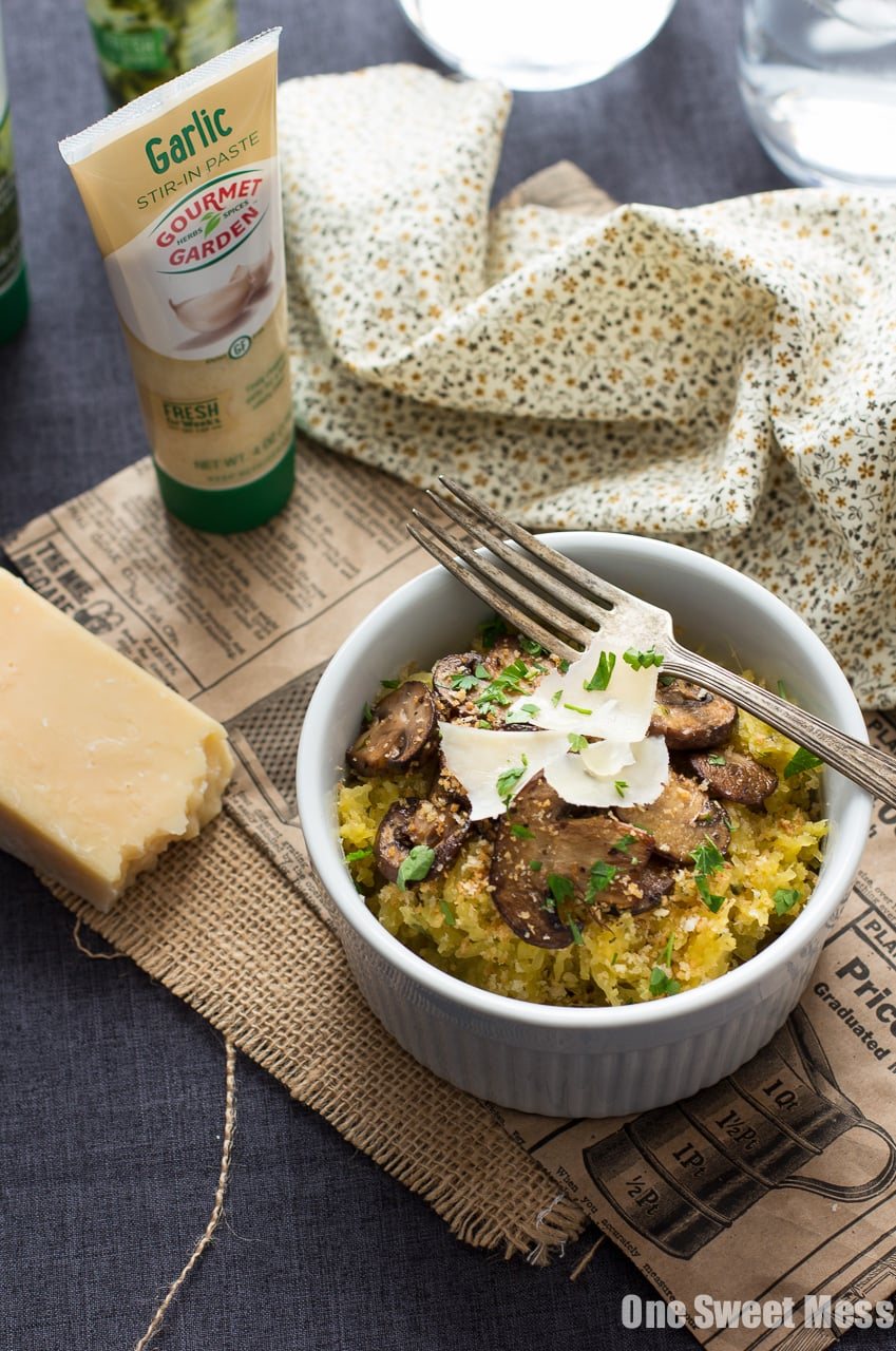 Garlic & Herb Spaghetti Squash with Mushrooms