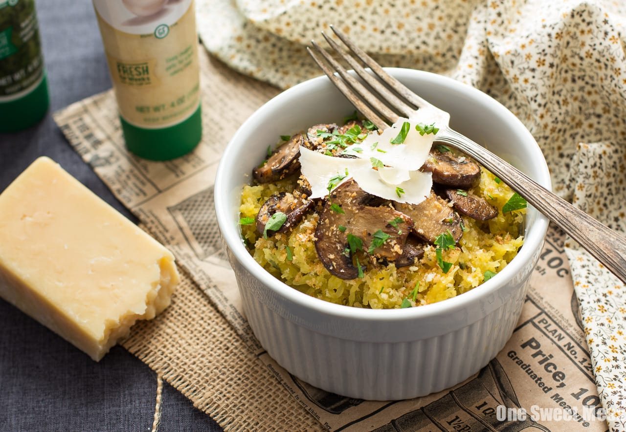 Garlic & Herb Spaghetti Squash with Mushrooms