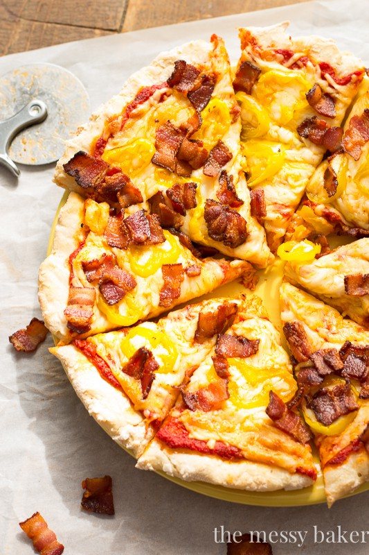 Gluten-Free Bacon Banana Pepper Pizza | www.themessybakerblog.com