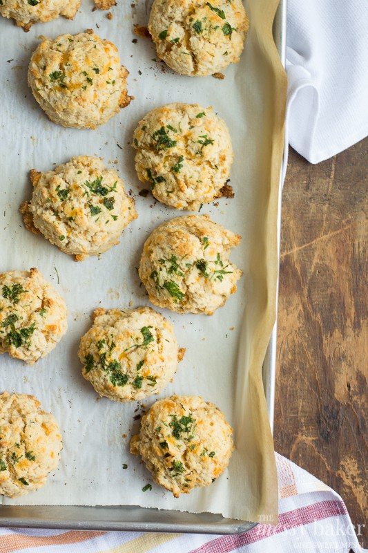 Gluten-Free Chesapeake Cheddar Bay Biscuits | www.themessybakerblog.com