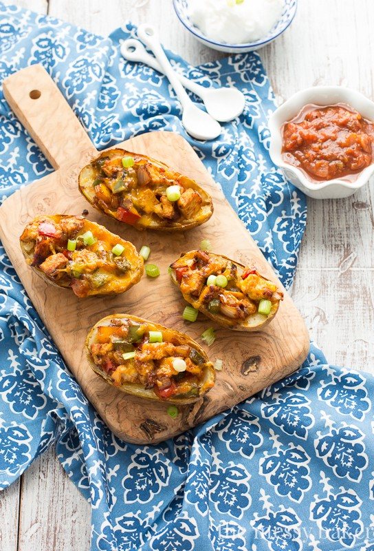 Gluten-Free Chicken Fajita Potato Skins | www.themessybakerblog.com | This is the perfect appetizer for football.