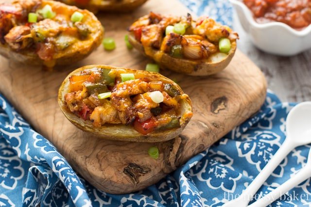 Easy Gluten-Free Chicken Fajita Potato Skins Appetizer Recipe | www.themessybakerblog.com
