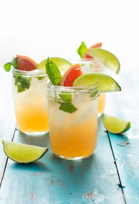 Grapefruit Honey Mojito