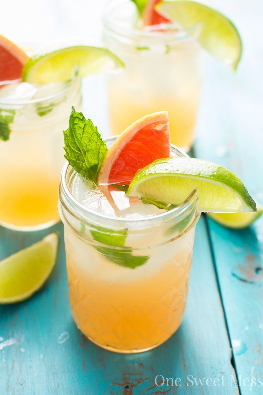 Grapefruit Honey Mojito
