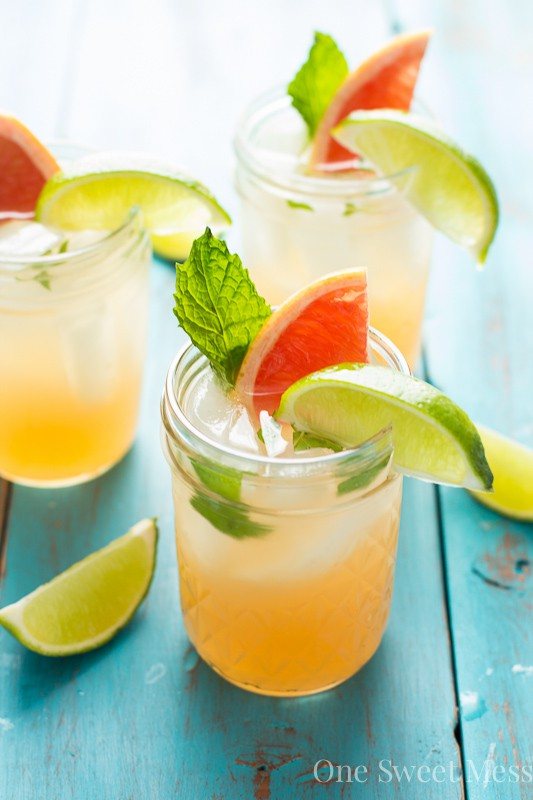 Thirsty Thursday: Grapefruit Honey Mojito