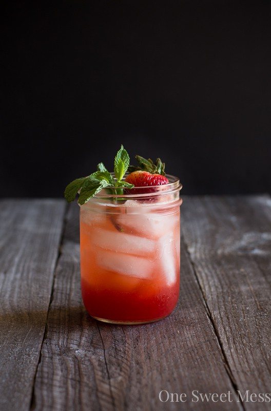 Thirsty Thursday: Strawberry Jam Bourbon Smash
