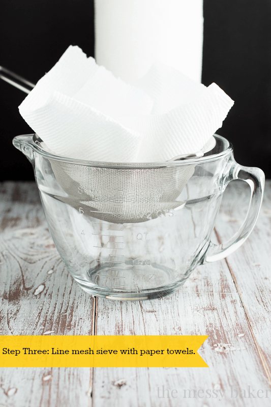 Cold Brewed Coffee Tutorial | www.themessybakerblog.com