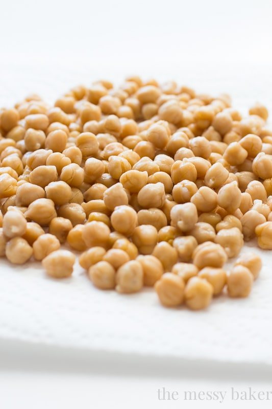 Kitchen 101: How to Roast Chickpeas { A Tutorial}