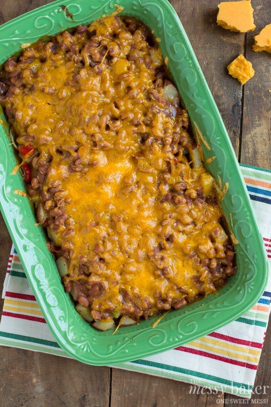 Loaded Baked Potato & Baked Bean Casserole | www.themessybakerblog.com