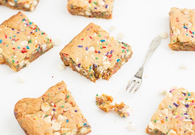 Malted Milk Funfetti Blondies | www.themessybakerblog.com