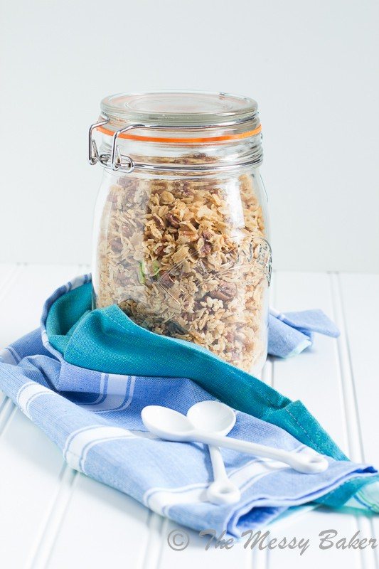Maple Pecan Granola | www.themessybakerblog.com-7882