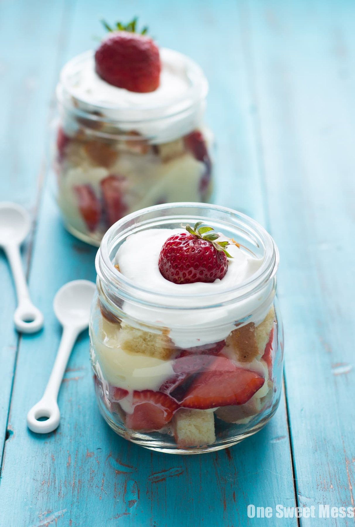 No-Bake Strawberry Shortcake Trifle