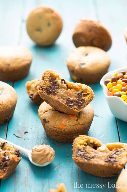 Peanut Butter Stuffed Chocolate Chip Cookie Cups | www.themessybakerblog.com