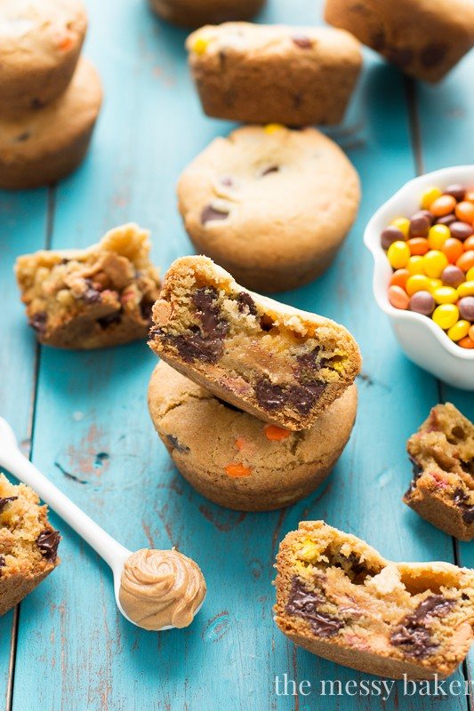 Peanut Butter Stuffed Chocolate Chip Cookie Cups | www.themessybakerblog.com