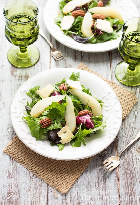 Poached Pear and Brie Salad with Balsamic Vinaigrette | www.themessybakerblog.com