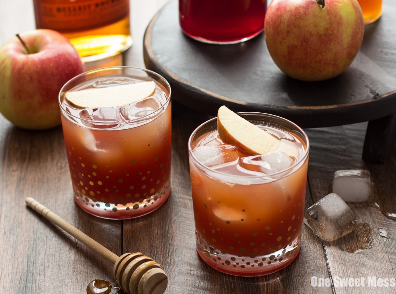 Pomegranate Cider Bourbon Splash