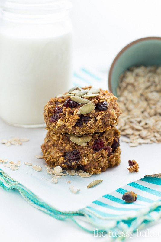 Pumpkin Banana Breakfast Cookies {Gluten-Free + Vegan} | www.themessybakerblog.com