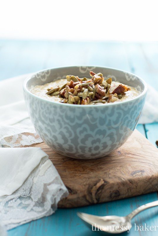 Pumpkin Chia Seed Pudding with Maple Pecans & Pumpkin Seeds | www.themessybakerblog.com