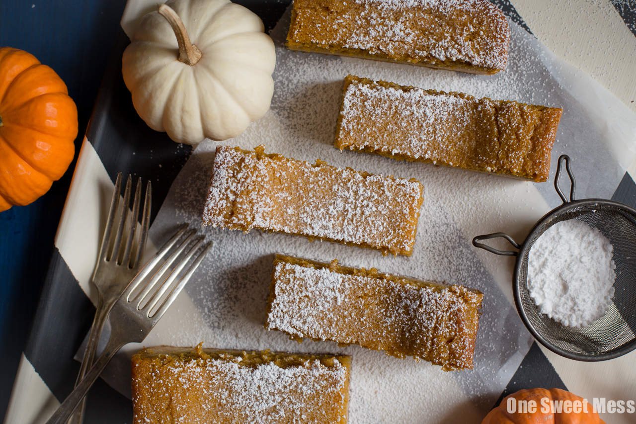 Pumpkin Pie Gooey Butter Cake
