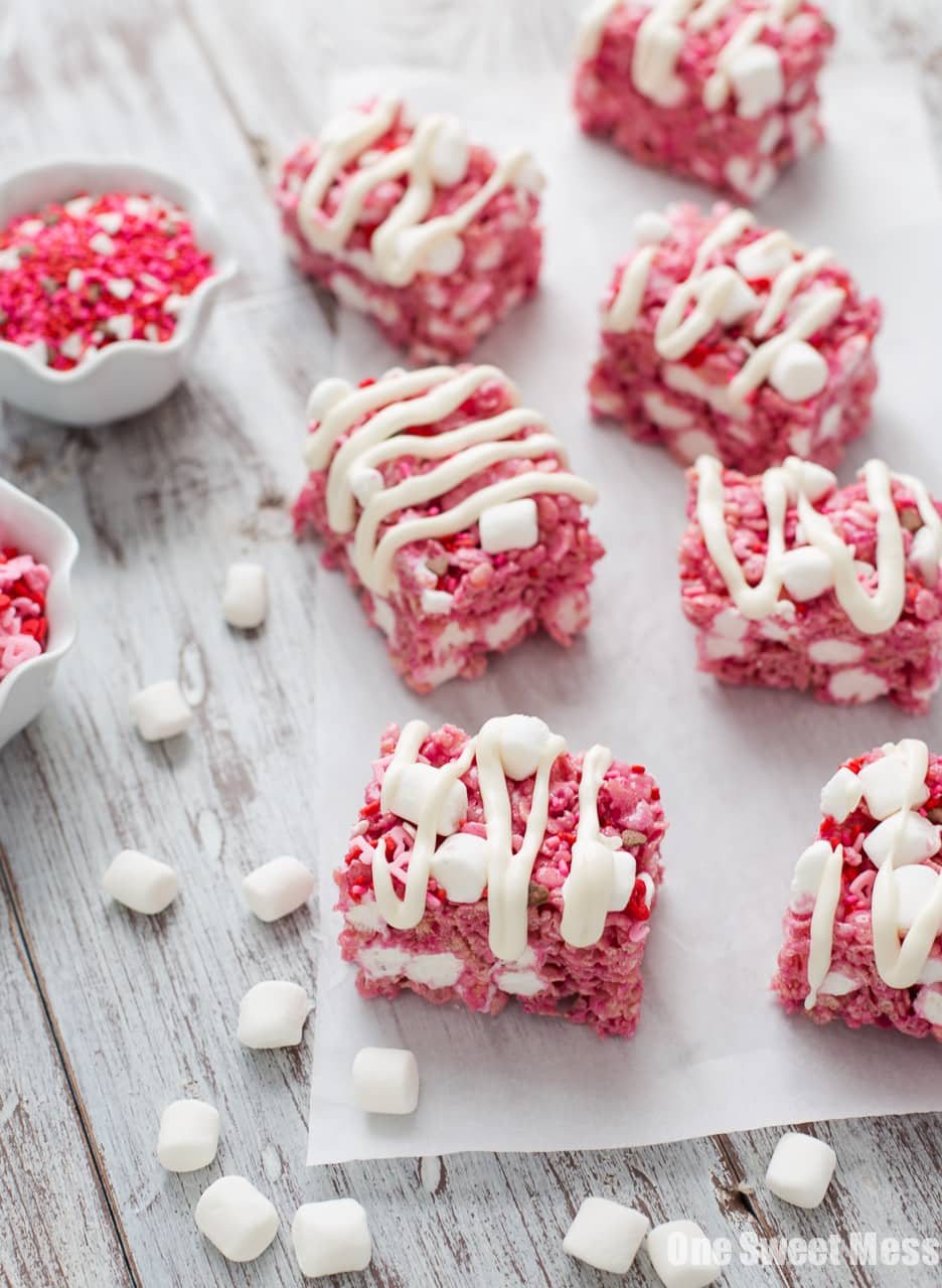 Red Velvet Rice Krispie Treats