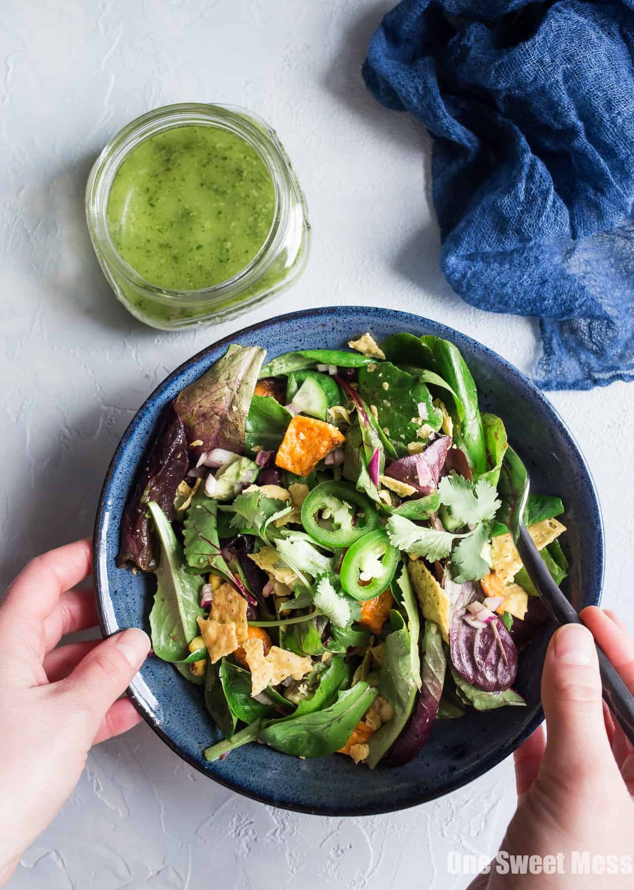 Roasted Sweet Potato and Black Bean Salad with Chili Lime Vinaigrette: This zesty salad with loaded with fresh veggies, creamy avocado, and sweet roasted corn. It's gluten-free, vegan, and super healthy!