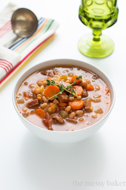 Slow Cooker Navy Bean Soup with Ham