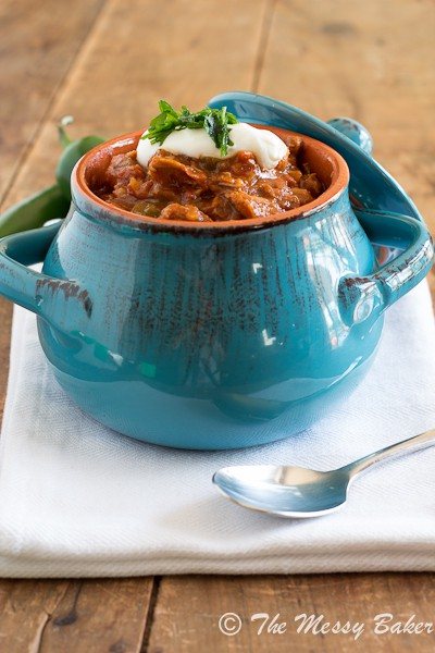 Smoky Pulled Pork Chili | www.themessybakerblog.com -7010