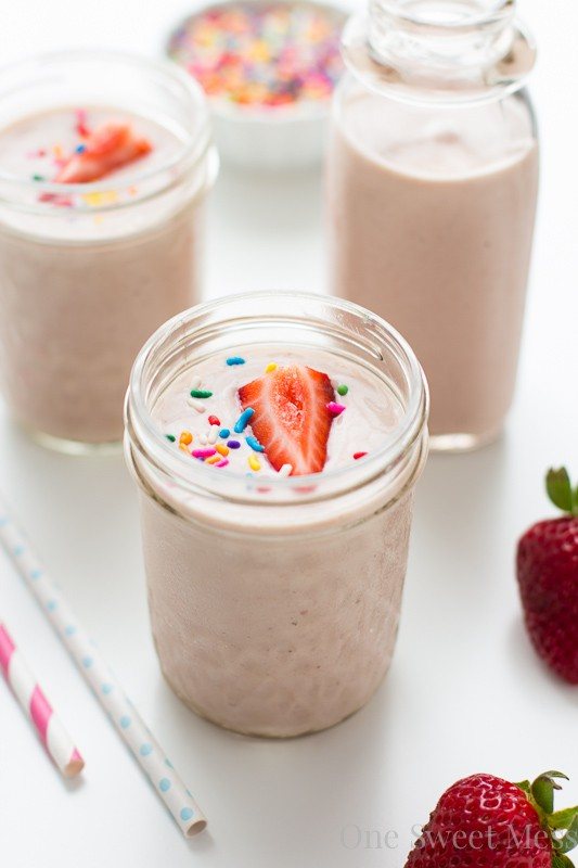 Strawberry-Banana Cake Batter Smoothie
